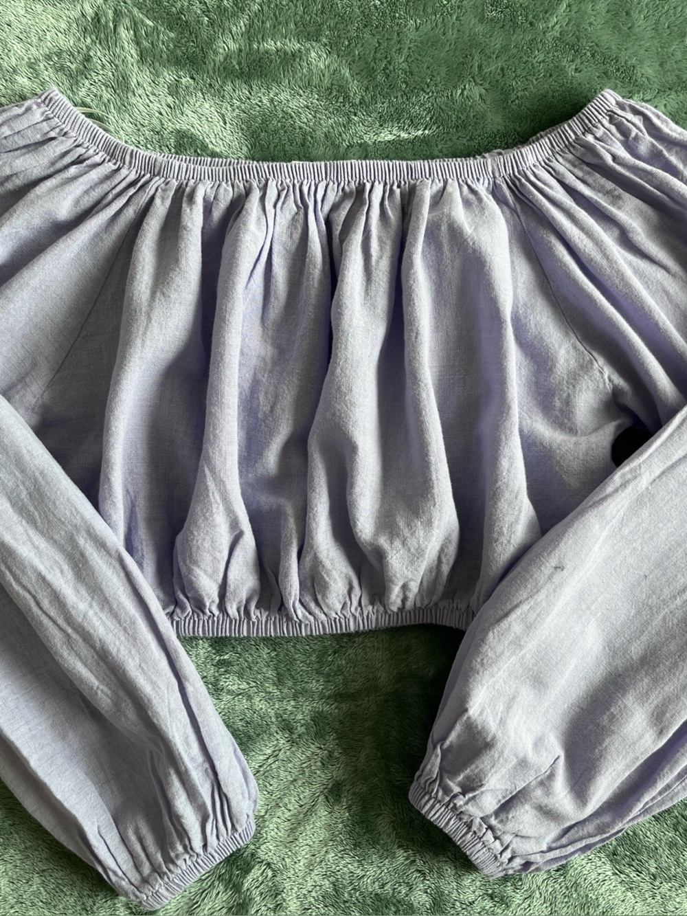 Lilac Off-Shoulder Ruched Long-Sleeve Crop Top